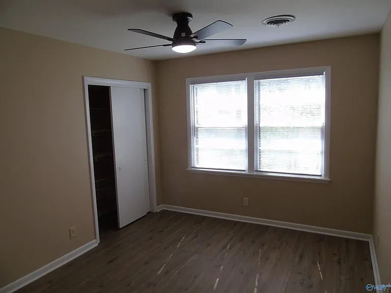 2504 Maysville Cir NE — Photo 19