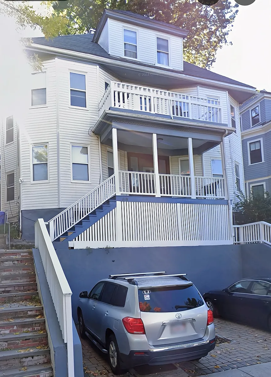 Building Photo - 58 Atherton Rd #2