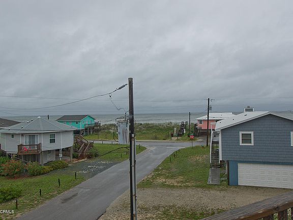 3rd image of 1226 N Topsail Drive