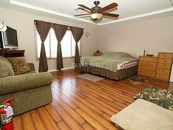 5th image of 8849 Canyon Saddle St