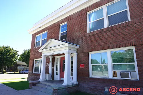 1701 B Street Photo 1