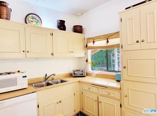 650 S Compadre Rd, Palm Springs, CA 92264