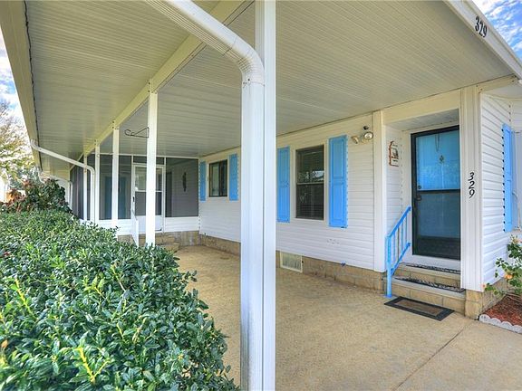 4th image of 329 Macadamia Drive