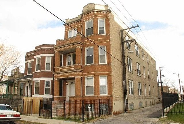 1st image of 1143 S Saint Louis Ave APT 2F