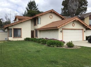 15 Viewpoint Cir, Pomona, CA 91766