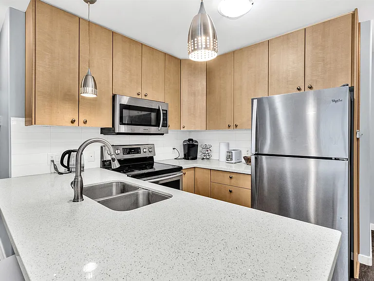 819 Hamilton St #1104 — Photo 12