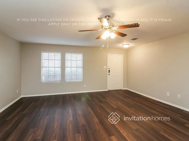 2940 Marco Dr — Photo 3