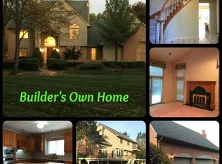 7225 Ten Hill Rd, West Bloomfield, MI 48322