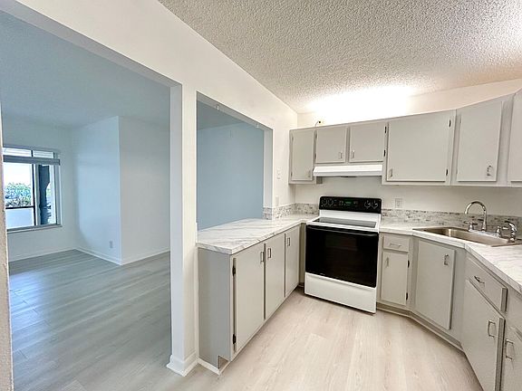3rd image of 102 Lake Pine Circle #D-1