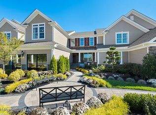 9 Stratford Ln, Holmdel, NJ 07733