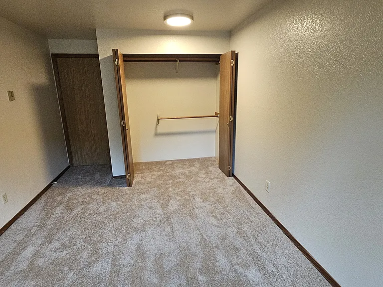 Top of the Lake Apartments — Photo 12
