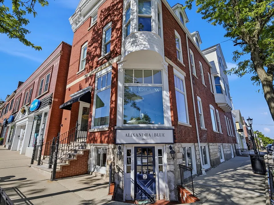 102 S Washington St #2