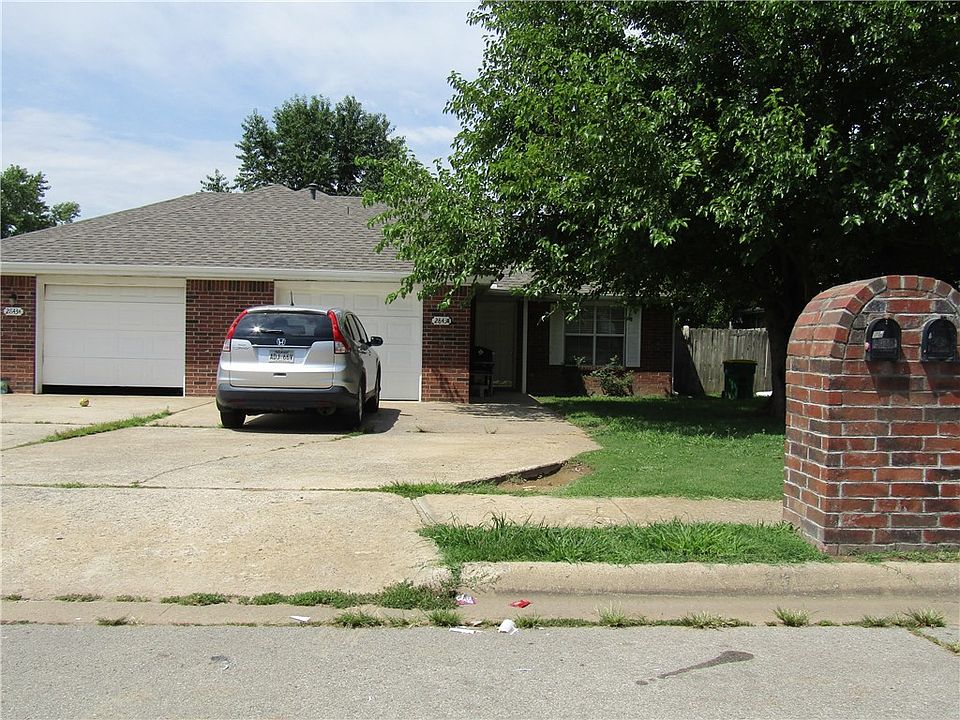 2nd image of 2843 & B Yorkshire Cir #A