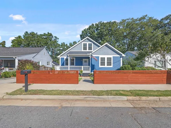 46 Glenn St, Greenville, SC 29607