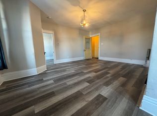 403 Main St #B, Genoa, IL 60135