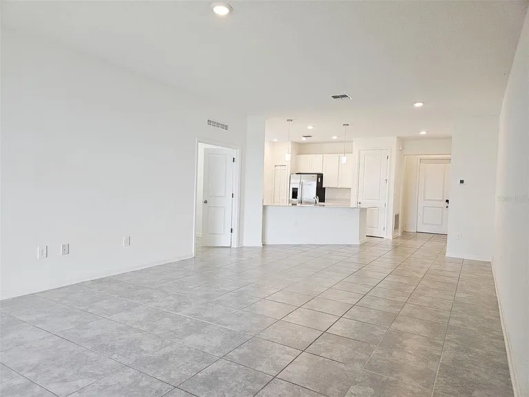 652 Daring Dr — Photo 11