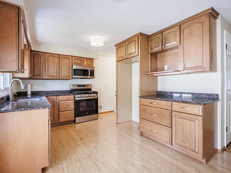 43 Keating Dr — Photo 4