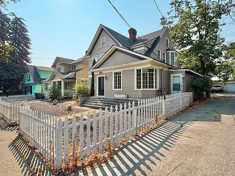 1635 W Pacific Ave #A — Photo 2