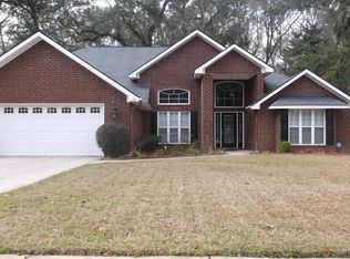 185 Sassafras Ln, Midway, GA 31320