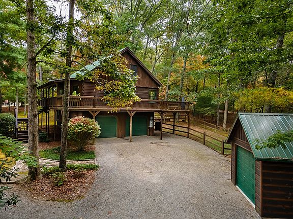 2nd image of 1994 Douthit Rd