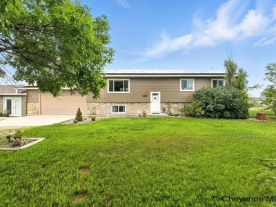 8208 Aztec Dr, Cheyenne, WY, 82009