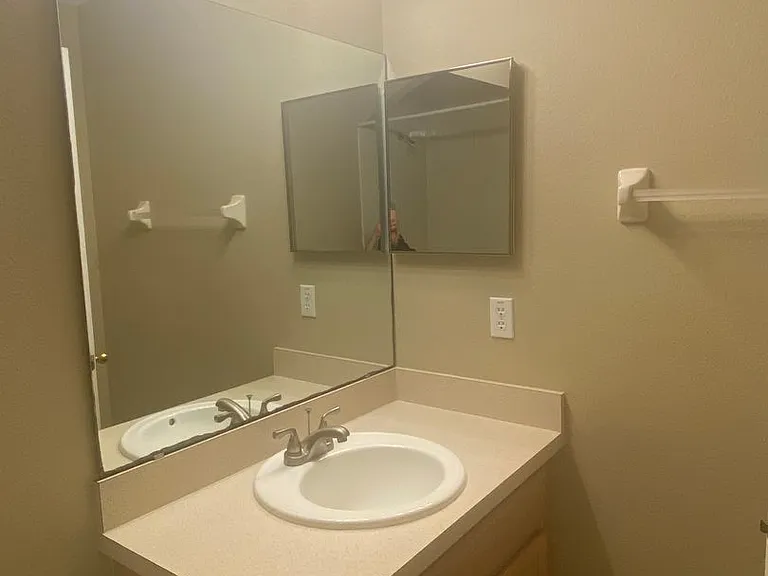16339 Old Ash Loop — Photo 16