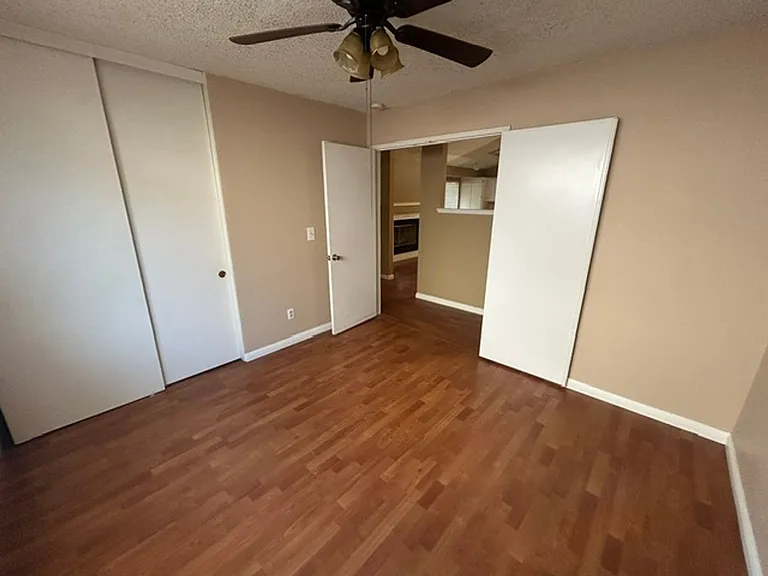 4927 W Hemlock Ave — Photo 17