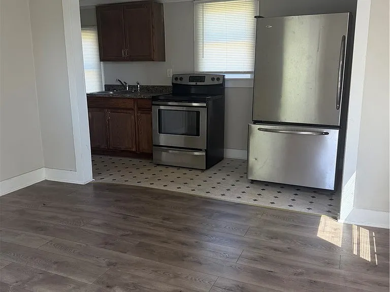 603 Pate Ave — Photo 2