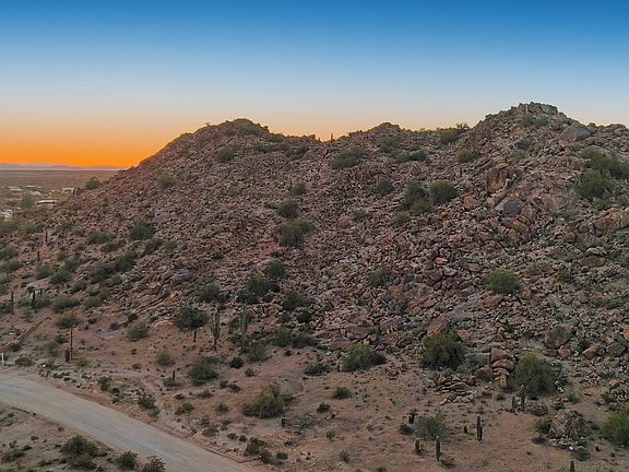 5th image of 10000 N COX Road #0