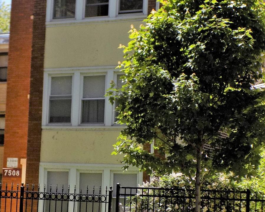 1st image of 7508 N Wolcott Ave #B