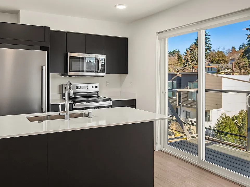 Symphony Apartments