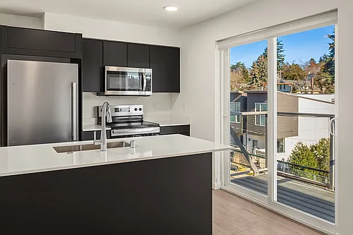 Symphony Apartments Photo 1