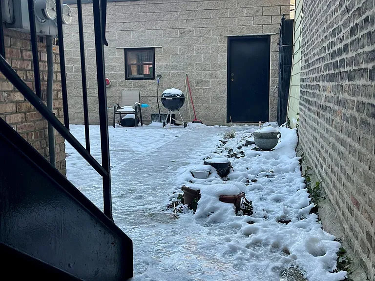 Snow. BOO!