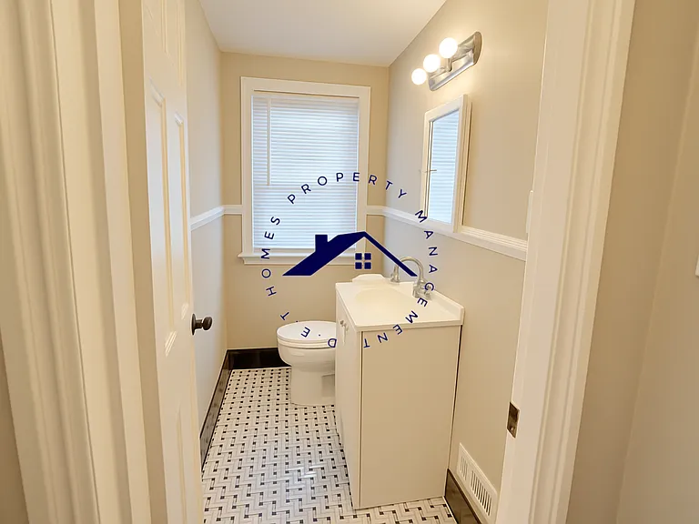 17315 Ohio St — Photo 11