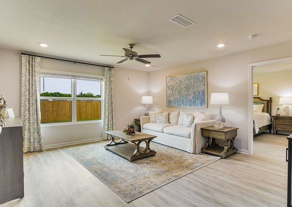 2nd image of 4735 Malay Cir