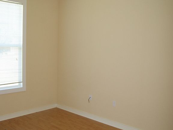 4th image of 2220 Saint Croix Ave
