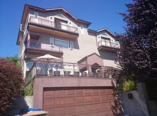 2421 24th Ave W, Seattle, WA 98199