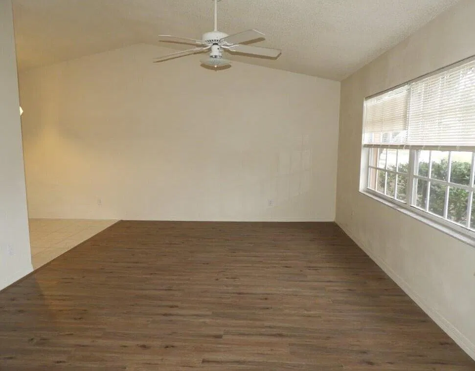 4 bed, 2.0 bath, 1468 sqft, $2,000 — Photo 2
