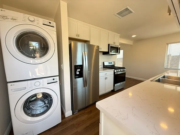 5215 Waring Rd — Photo 8