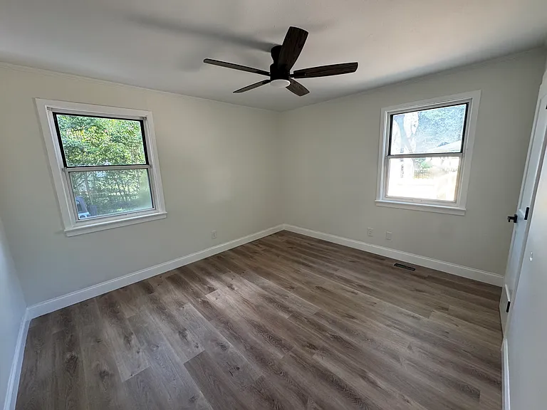1802 Academy St — Photo 7