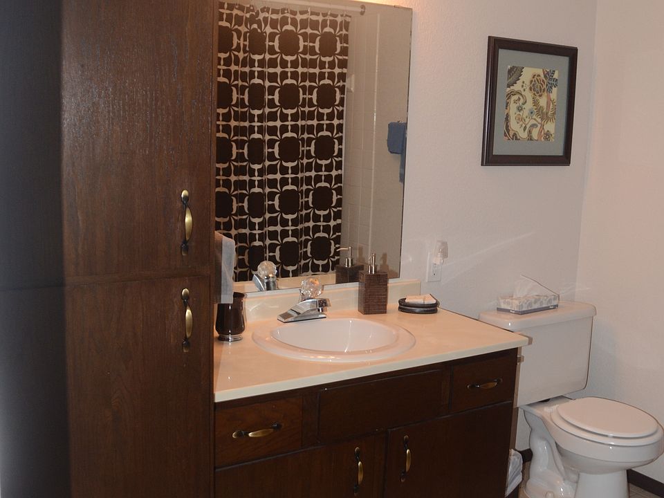 Large vanity with storage