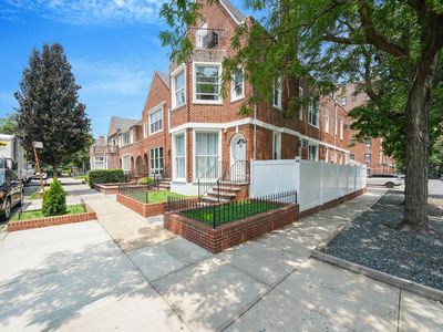 6851 Clyde Street, Forest Hills, NY, 11375