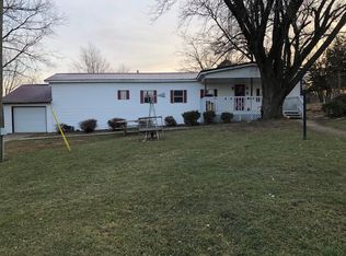 128 7th St, Mineral Point, WI 53565