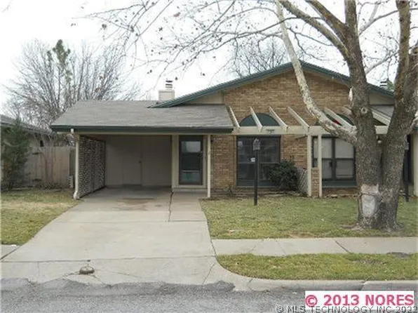 11062 E 16th St, Tulsa, OK 74128
