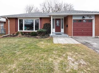 28 Devonshire Dr, Brampton, ON L6T3G3