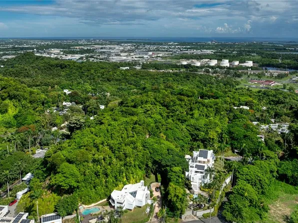 LOT E 502 Tintillo St, Guaynabo, PR 00966