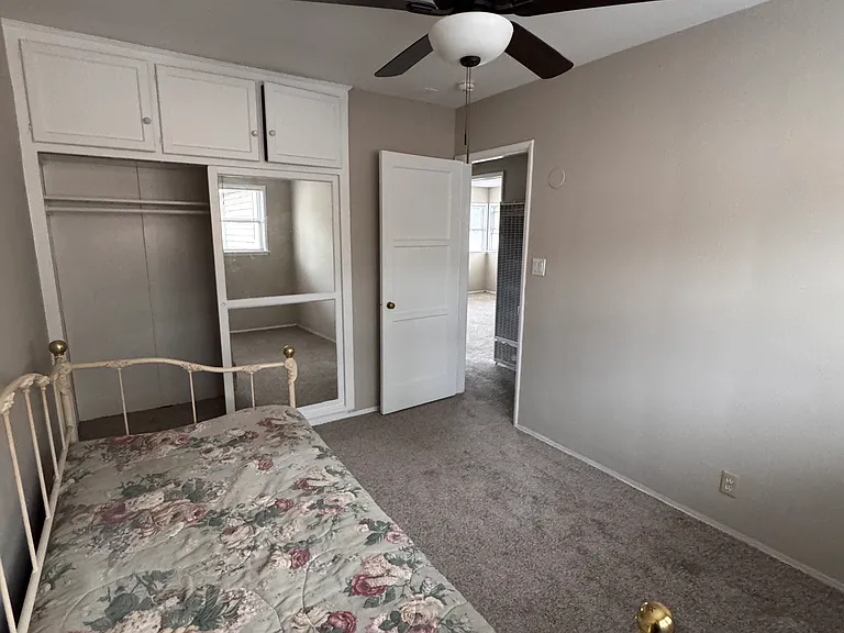 Second bedroom