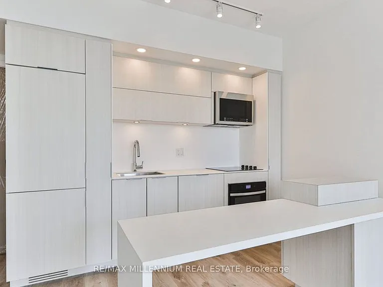 370 Martha St #1608 — Photo 48
