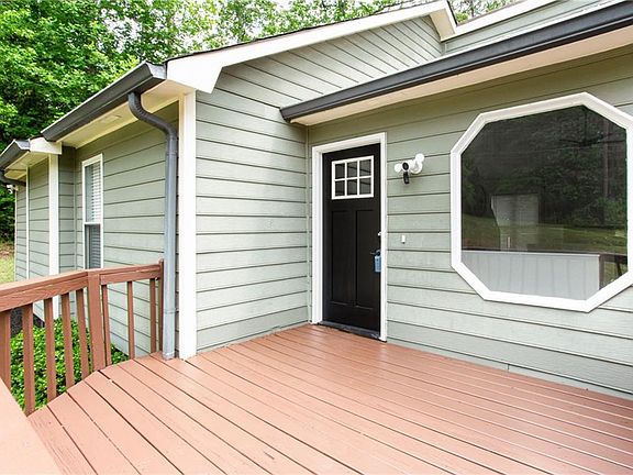 4th image of 4909 Millen Dr SE