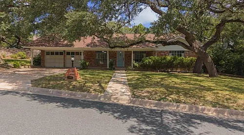 12402 Blue Water Cir Photo 1